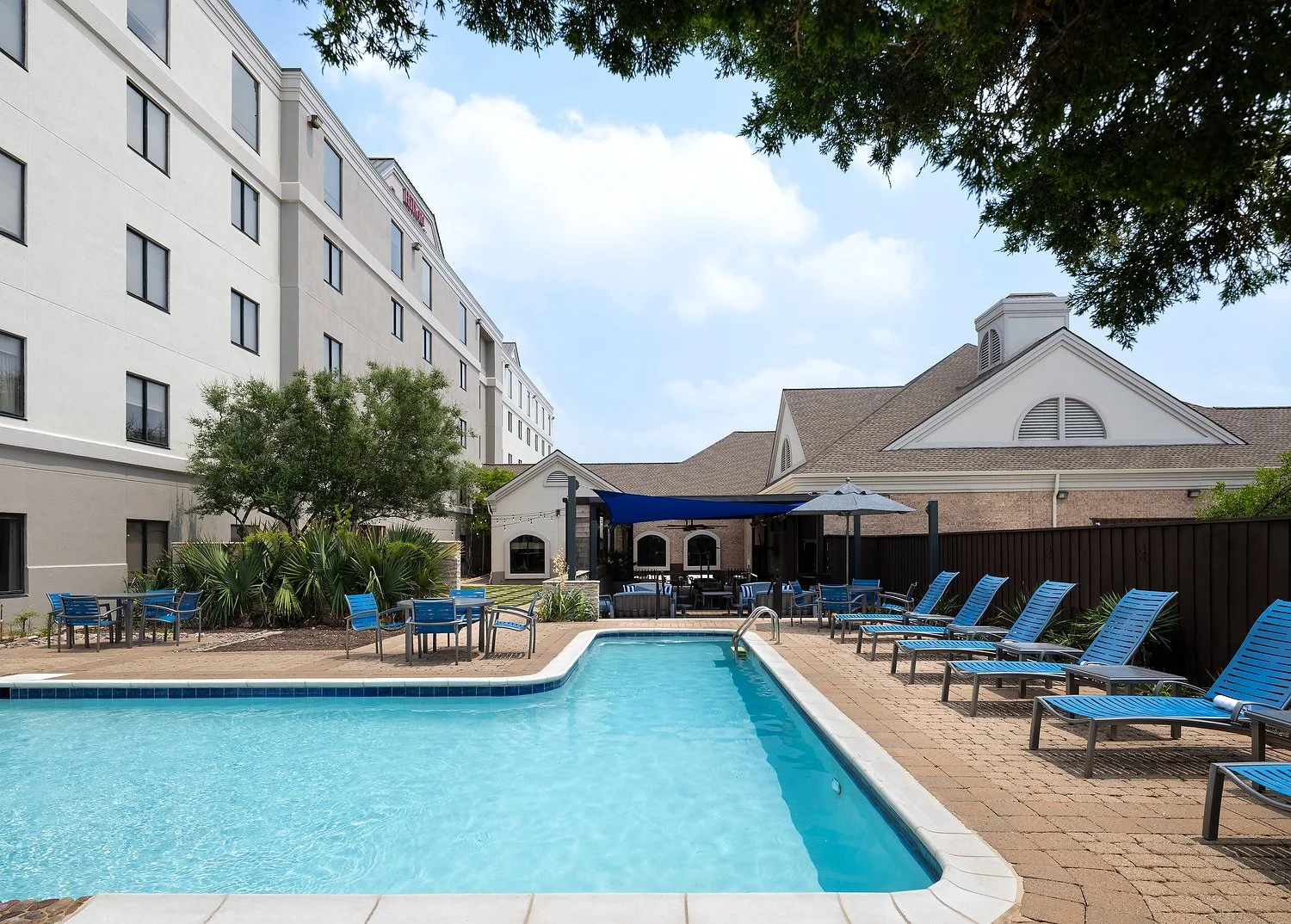 Las Colinas hotel 7.JPEG