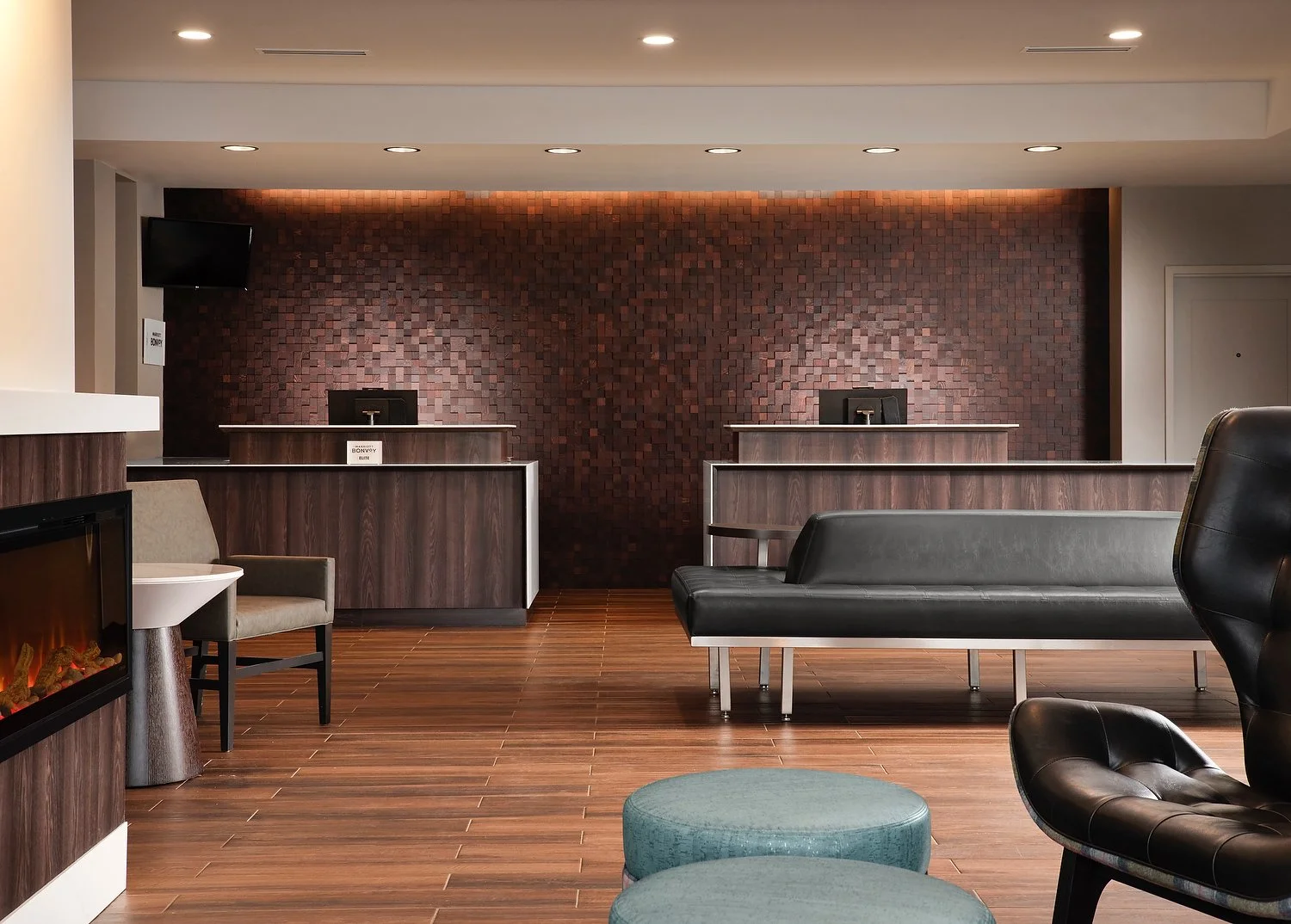 Rochester Residence inn reont desk m-PATH.JPEG