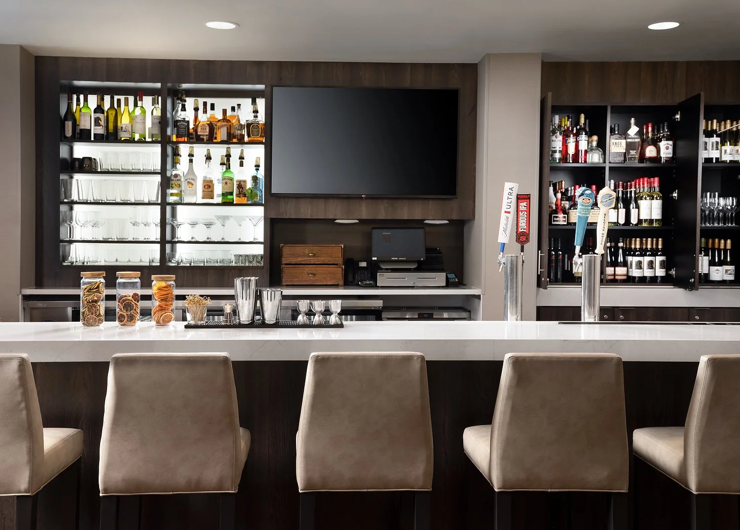 Rochester Residence Inn - Bar.JPG