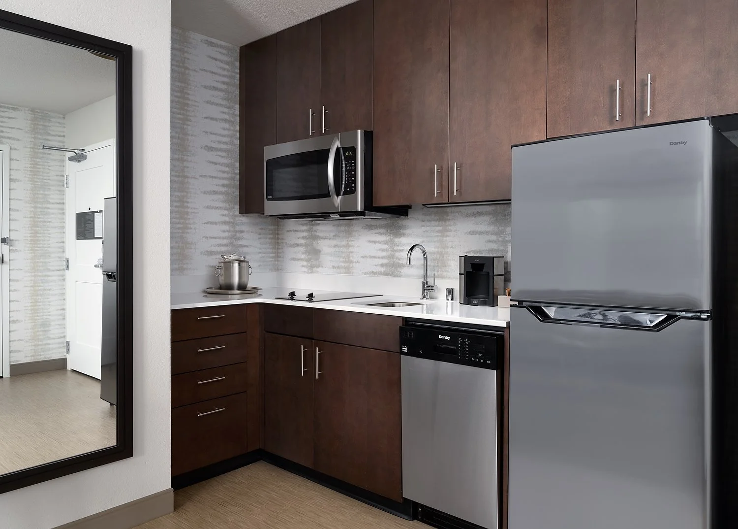 Rochester Residence Inn - Room 433 - Studio Kitchen Open.JPG