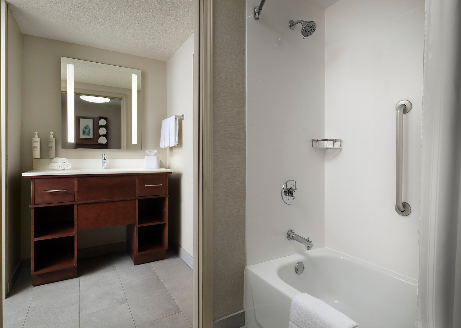 somersent Homewood room 411 king 1 bedroom bathroom.JPEG