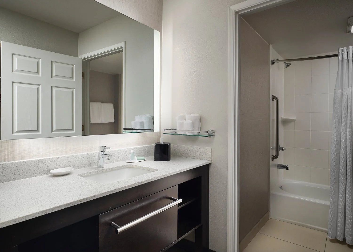 Stockton  room 305 2 bedroom suite bath.JPEG