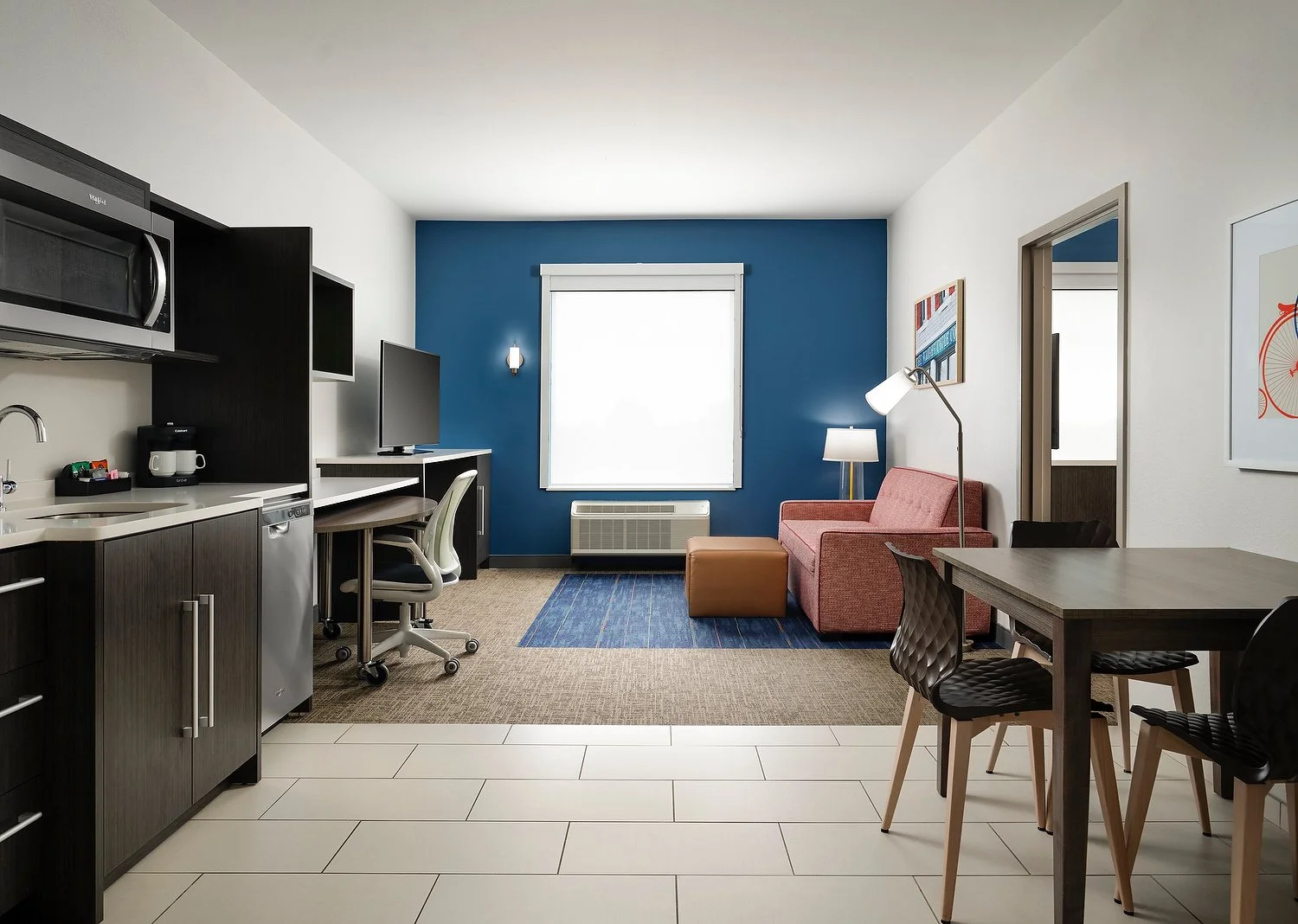 Troy Home2 room 403 1 bedroom 2 queen.JPG