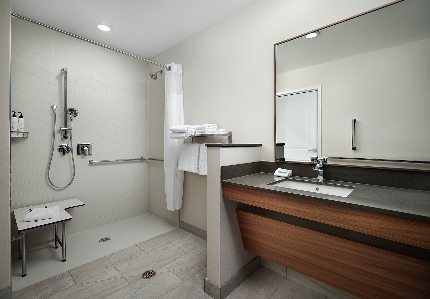 BARSTOW FF room 103 ADA BATH roll-in v2.JPG