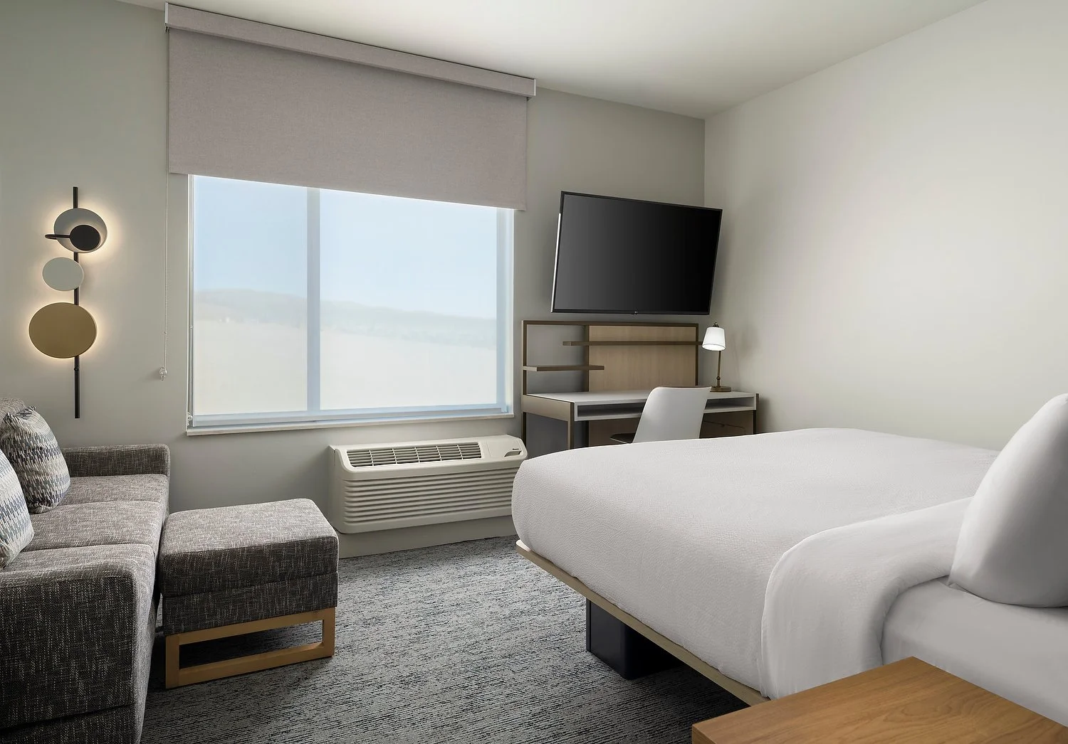 Barstow ff-ONTBA ONTTB - Room 231 - King.JPG