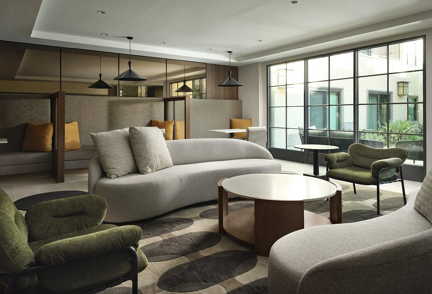 CY_LAXOT_lounge.JPG