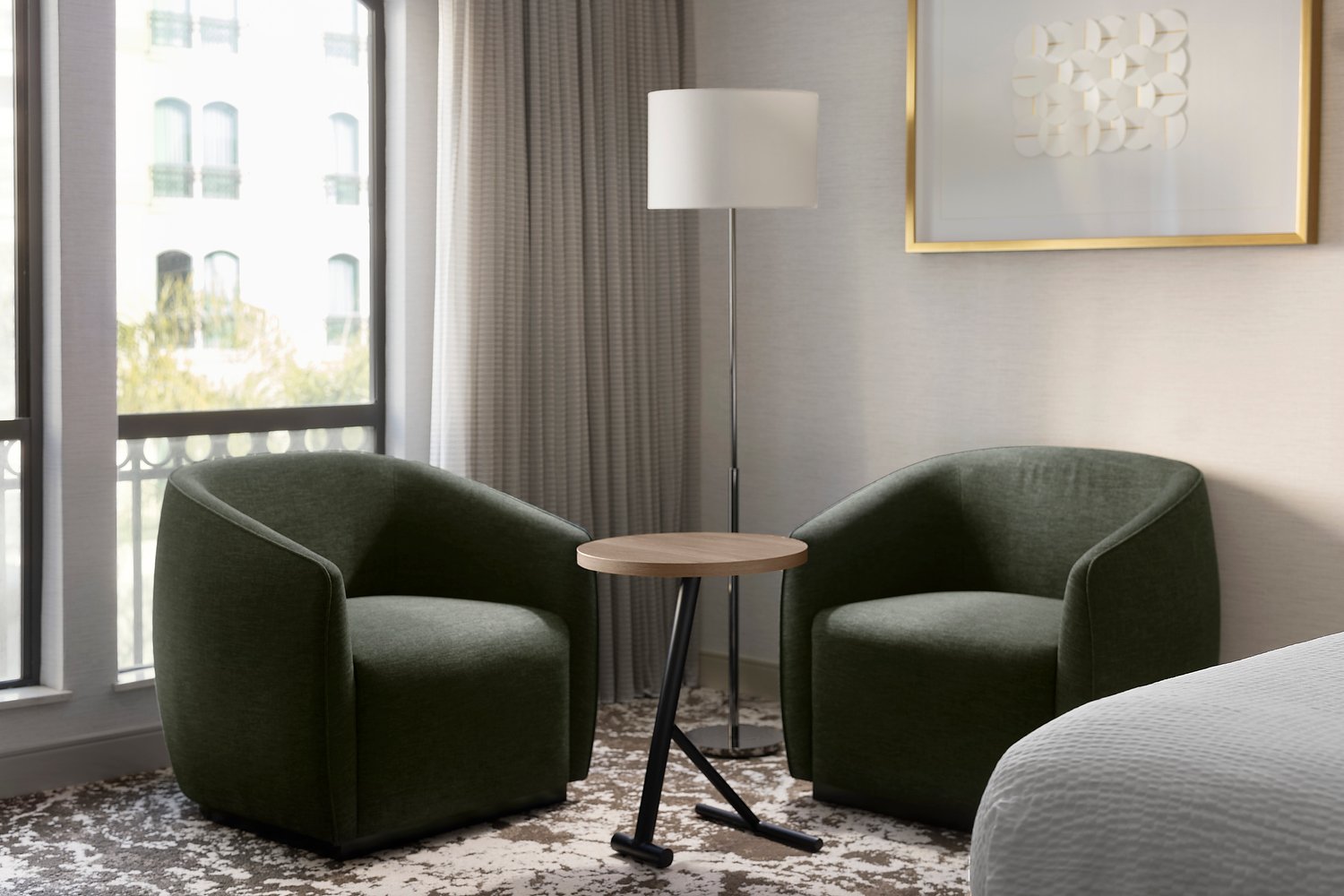 CY_LAXOT_rm418_bedroom_seating_area.JPG