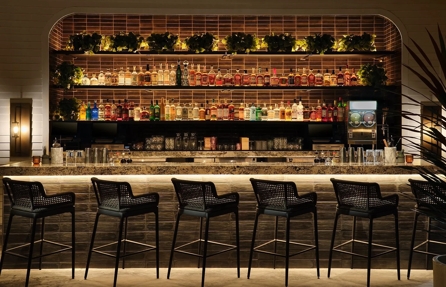 AH_SATKD_pavillion_bar VU2.1.JPG