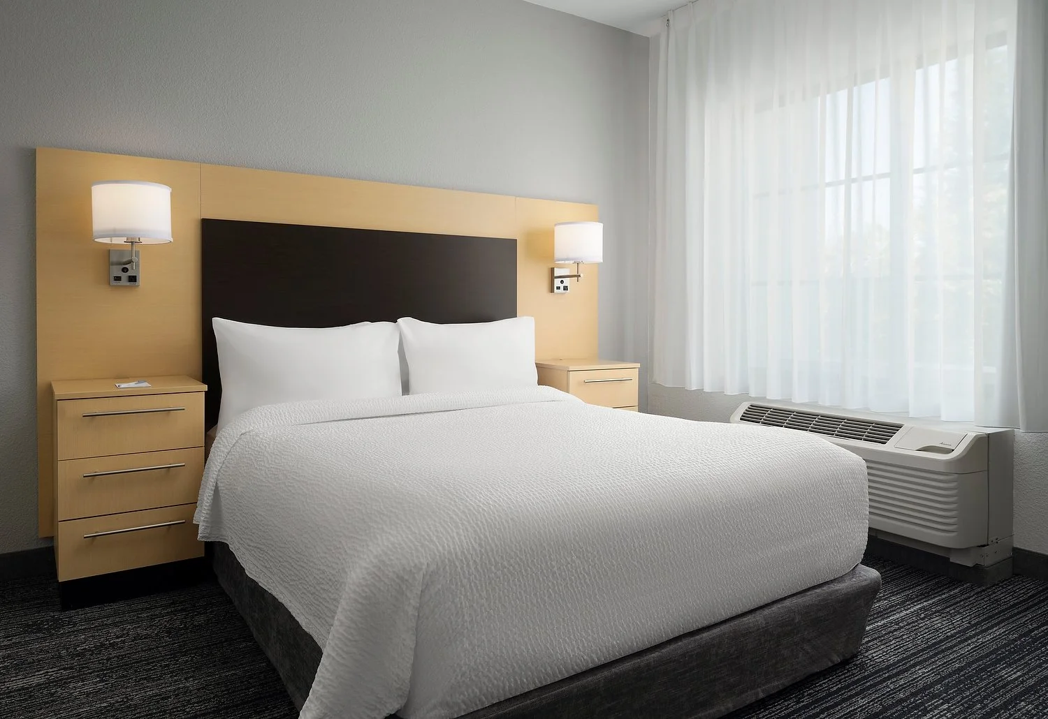 TPS_SJCSN_Room_225_1BDR_Suite_Bedroom.JPG