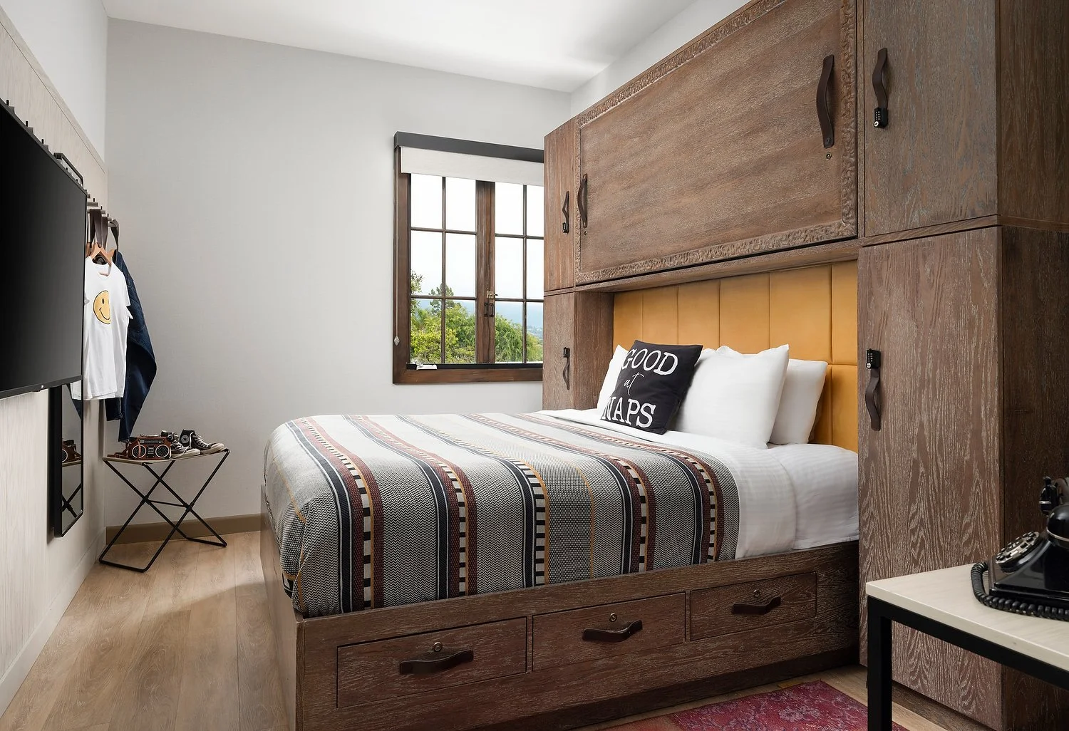 Santa Barbara Moxy - Room 207 - King_V2_V2.JPG