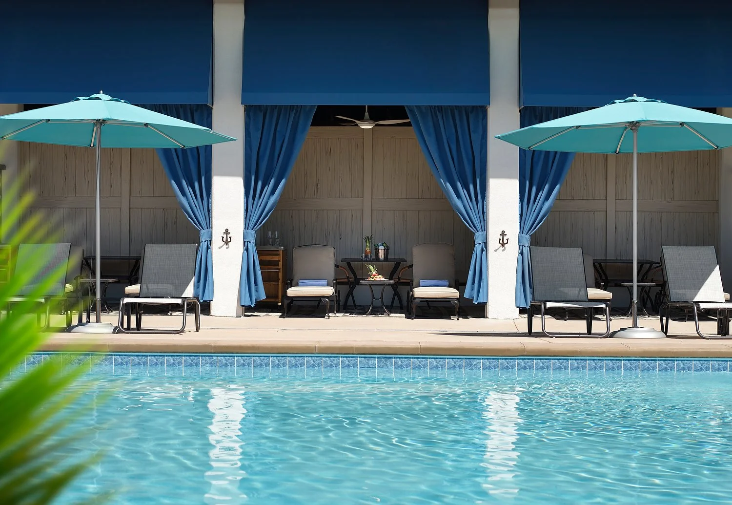 main pool cabana.JPG