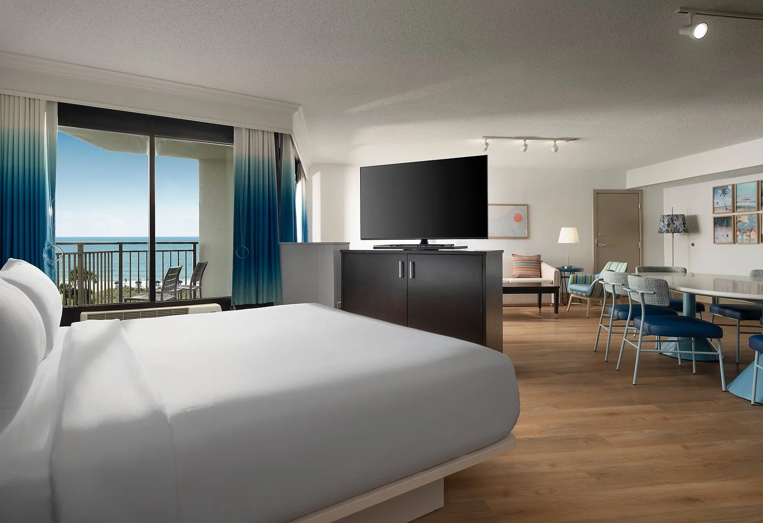 myrtle beach - Room 436 - King Suite Bedroom .JPG