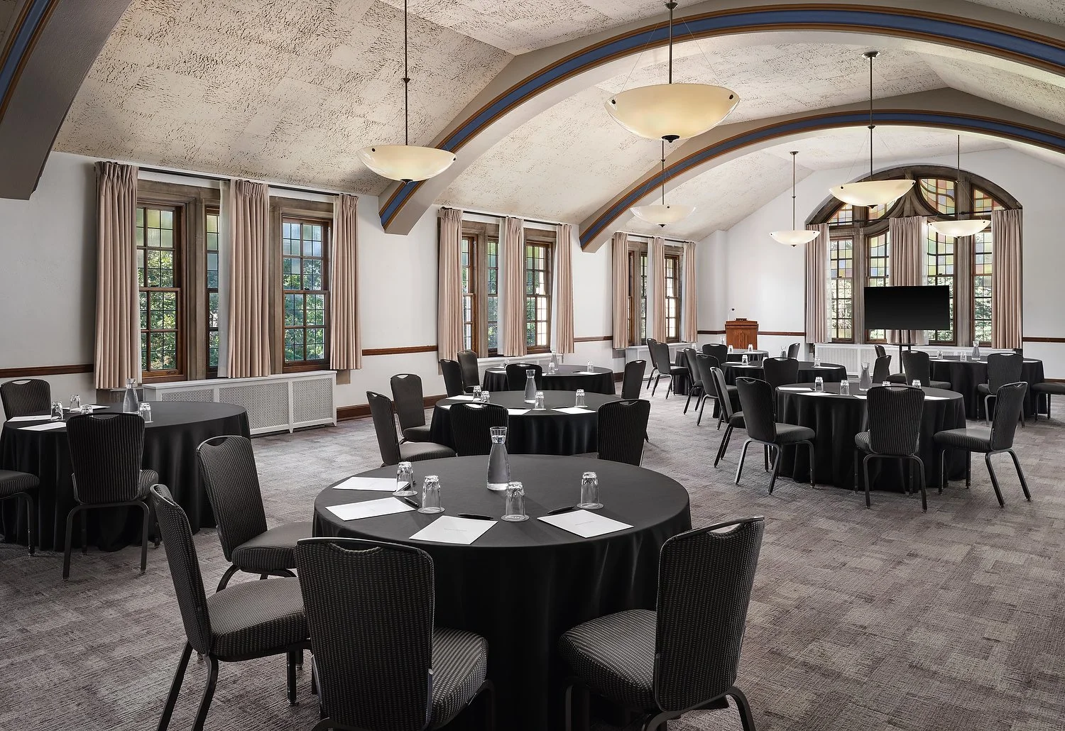 AK_ INDWK_boardrooom.JPG