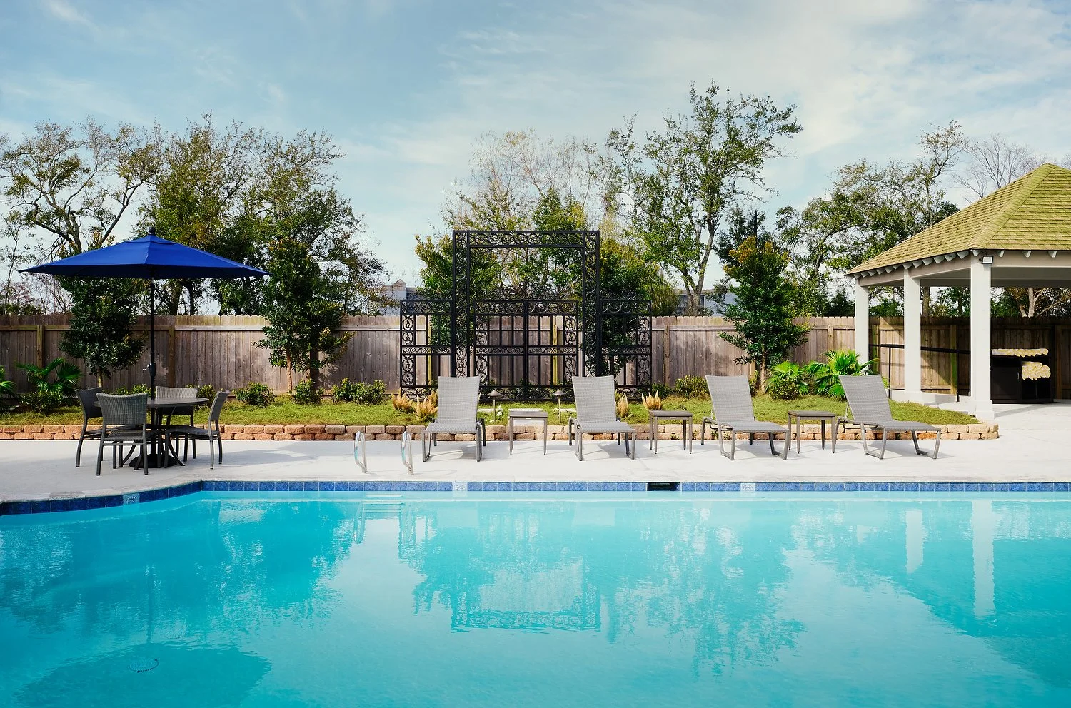 New Orleans Hilton pool side view.JPEG