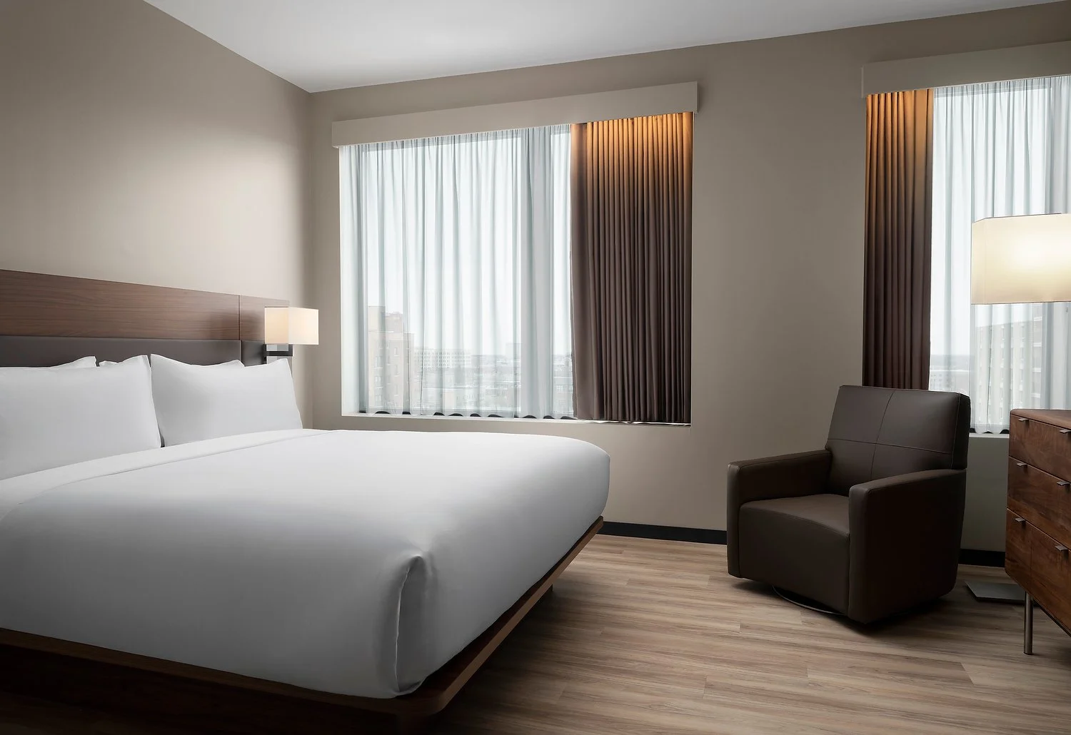 AC_DTWAC_Room_802_-_King_Suite_Bedroom.tif.JPG