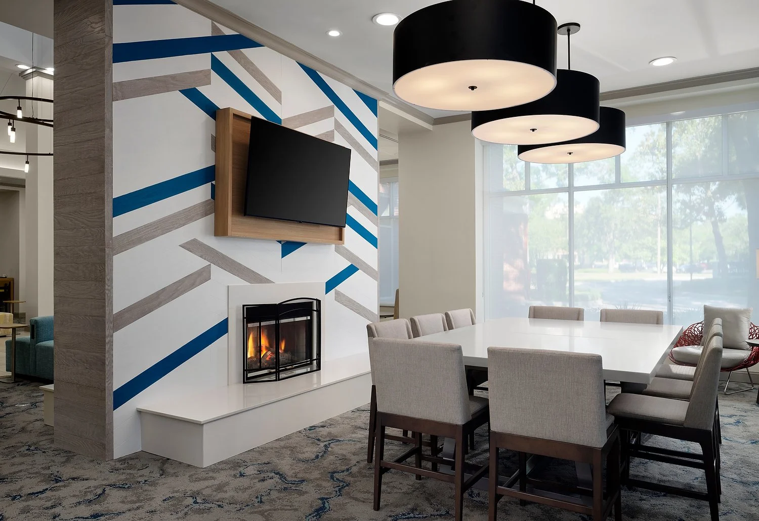 HGI Tampa lobby communal table.JPG