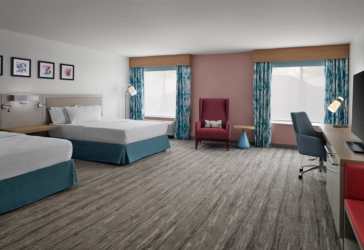 HGI Tampa room 219 ADA double .JPG