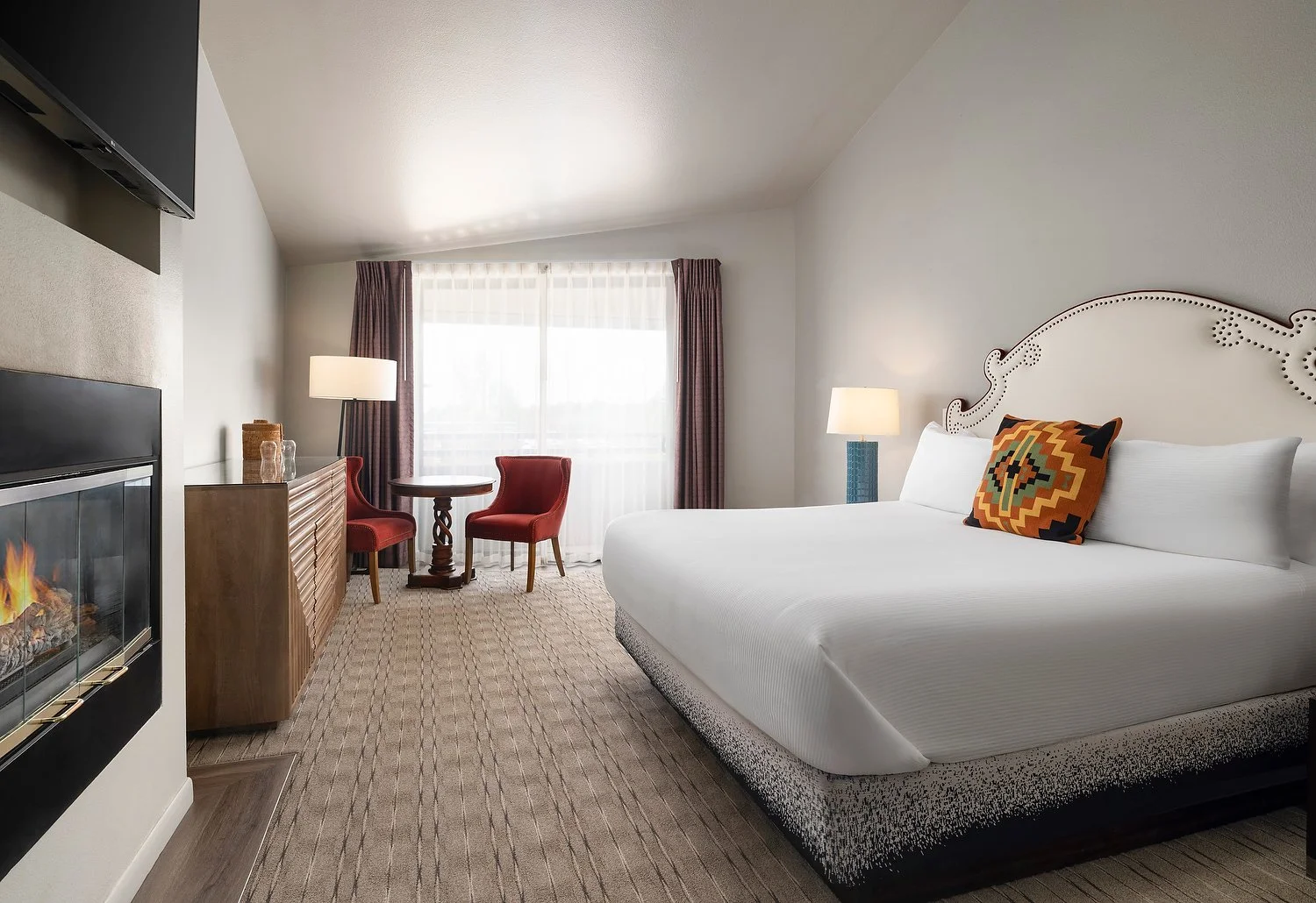 Sedona Wilde  - Room 101 - Suncatcher King No View.JPG