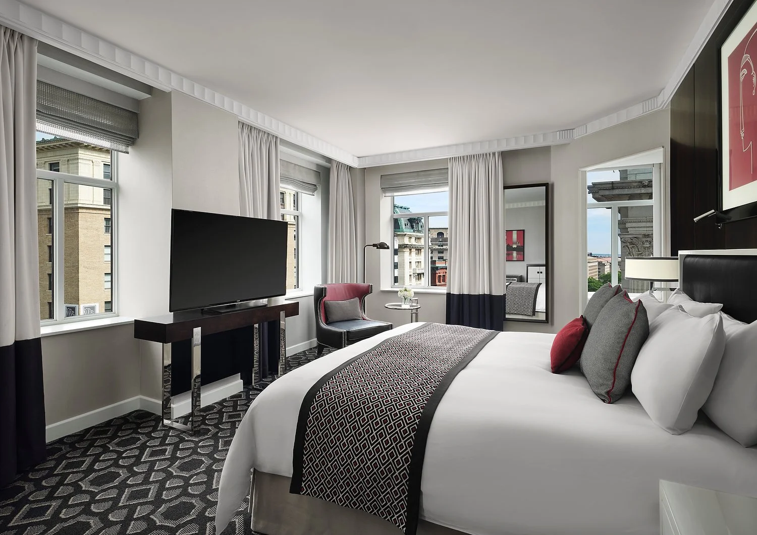 SOFITEL DC room 814 corner king.JPG