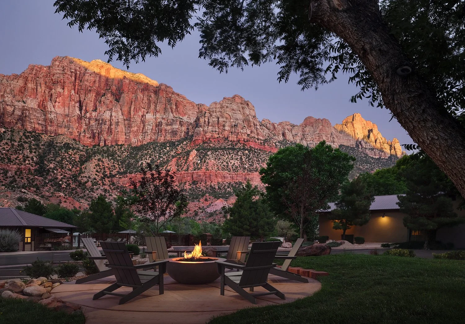 Red Cliffs Lodge K.JPG