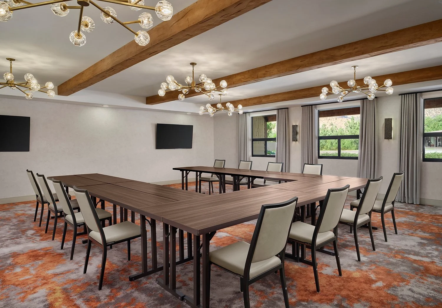 Red Cliffs Lodge C v2V1.JPG