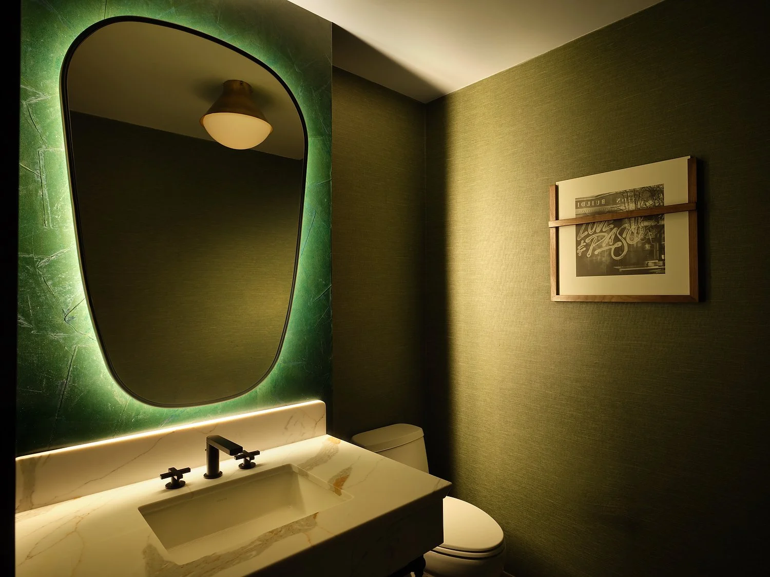 Paso Robles Ava room 457 second bathroom.JPG