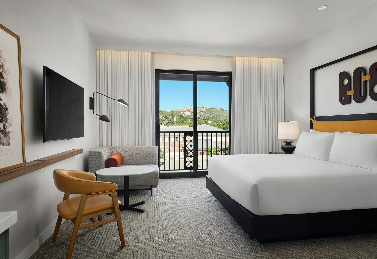 Paso Robles Ava room 416  king balcony.JPG