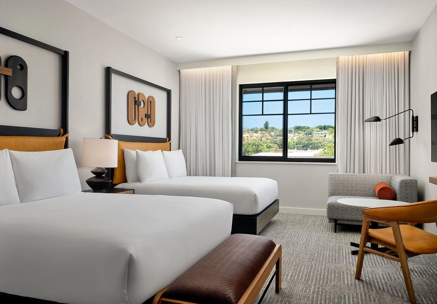 Paso Robles Ava room 454 2 queen.JPG