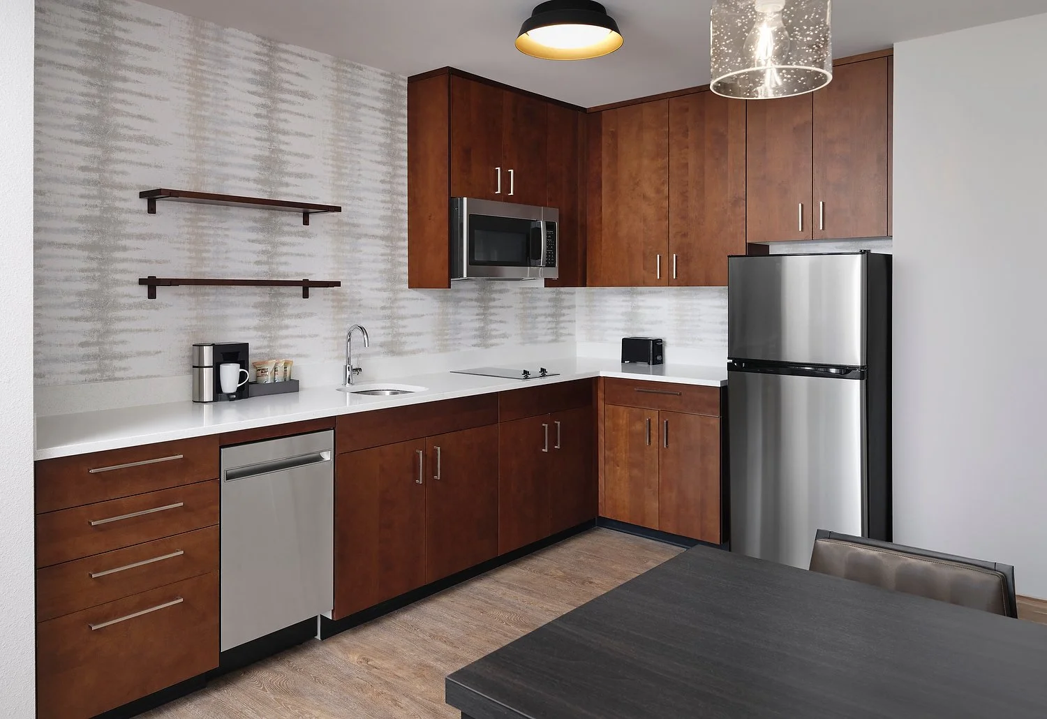 RI_RNORS_room_308_1_BR_2_queen_kitchen.JPG