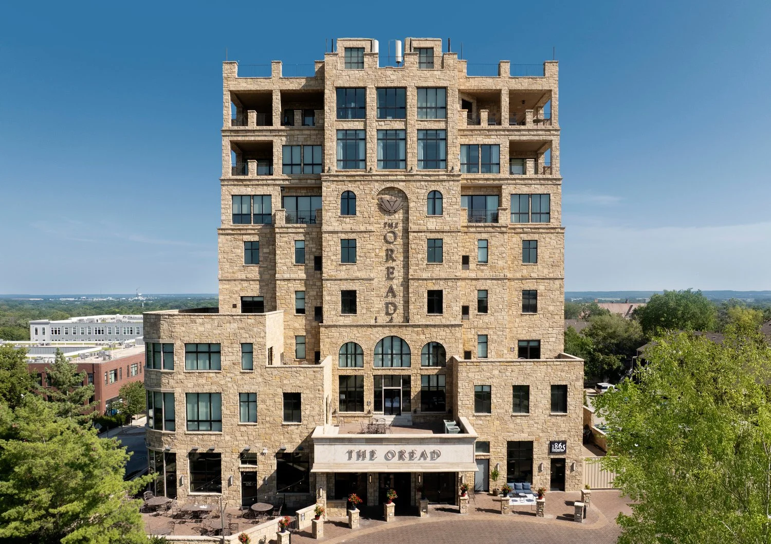 Kansas CIty Oread exterior8.JPG