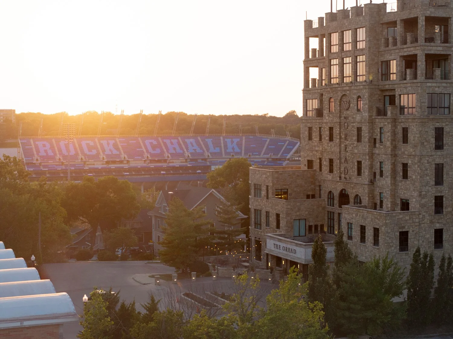 Kansas CIty Oread exterior11.JPG