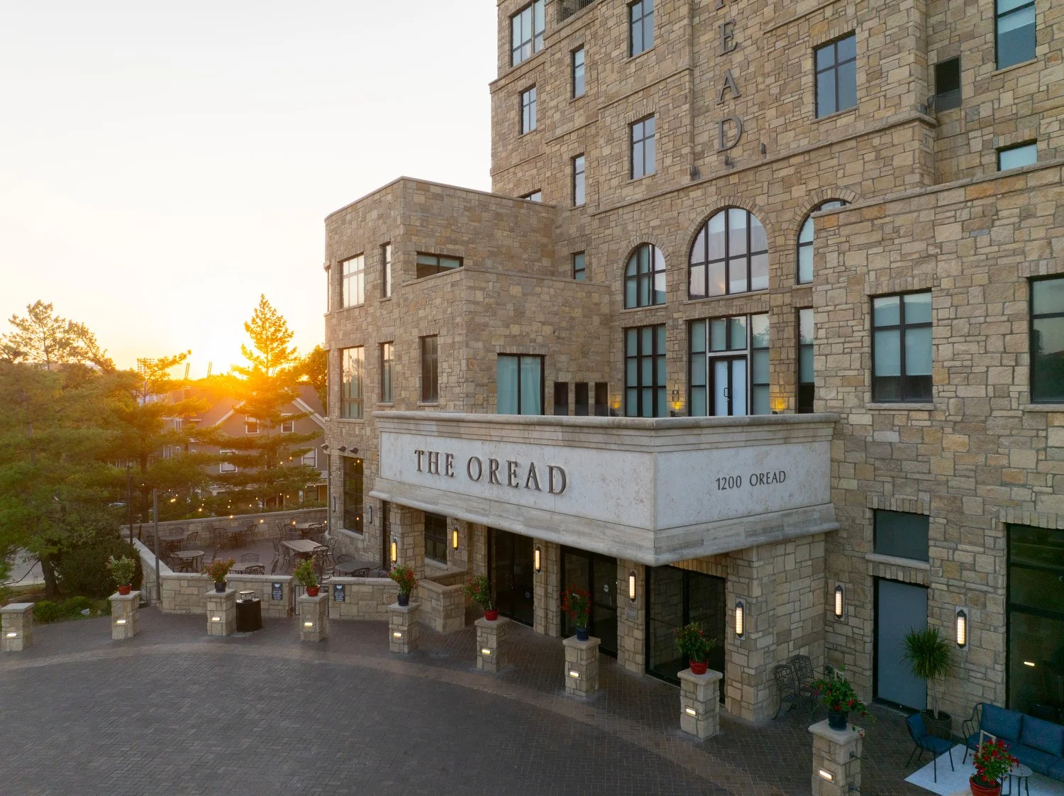 Kansas CIty Oread exterior12.JPG