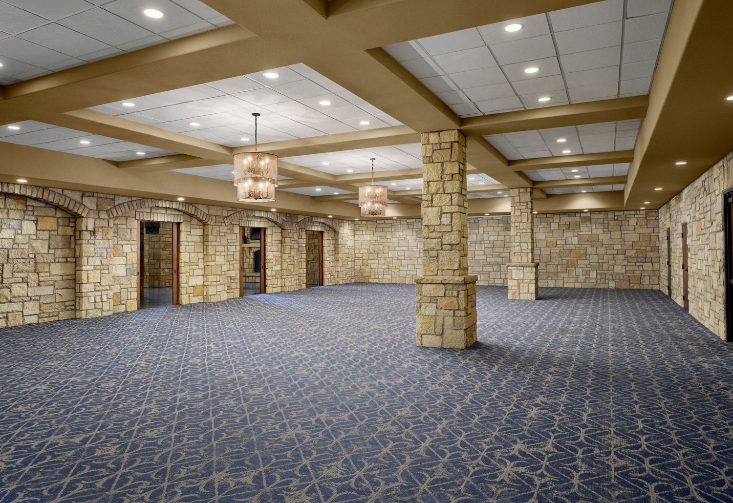 Kansas CIty Oread presidential ballroom.JPG
