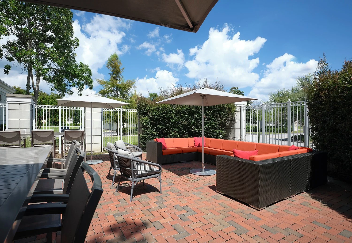 Meridian HGI front side patio.JPG