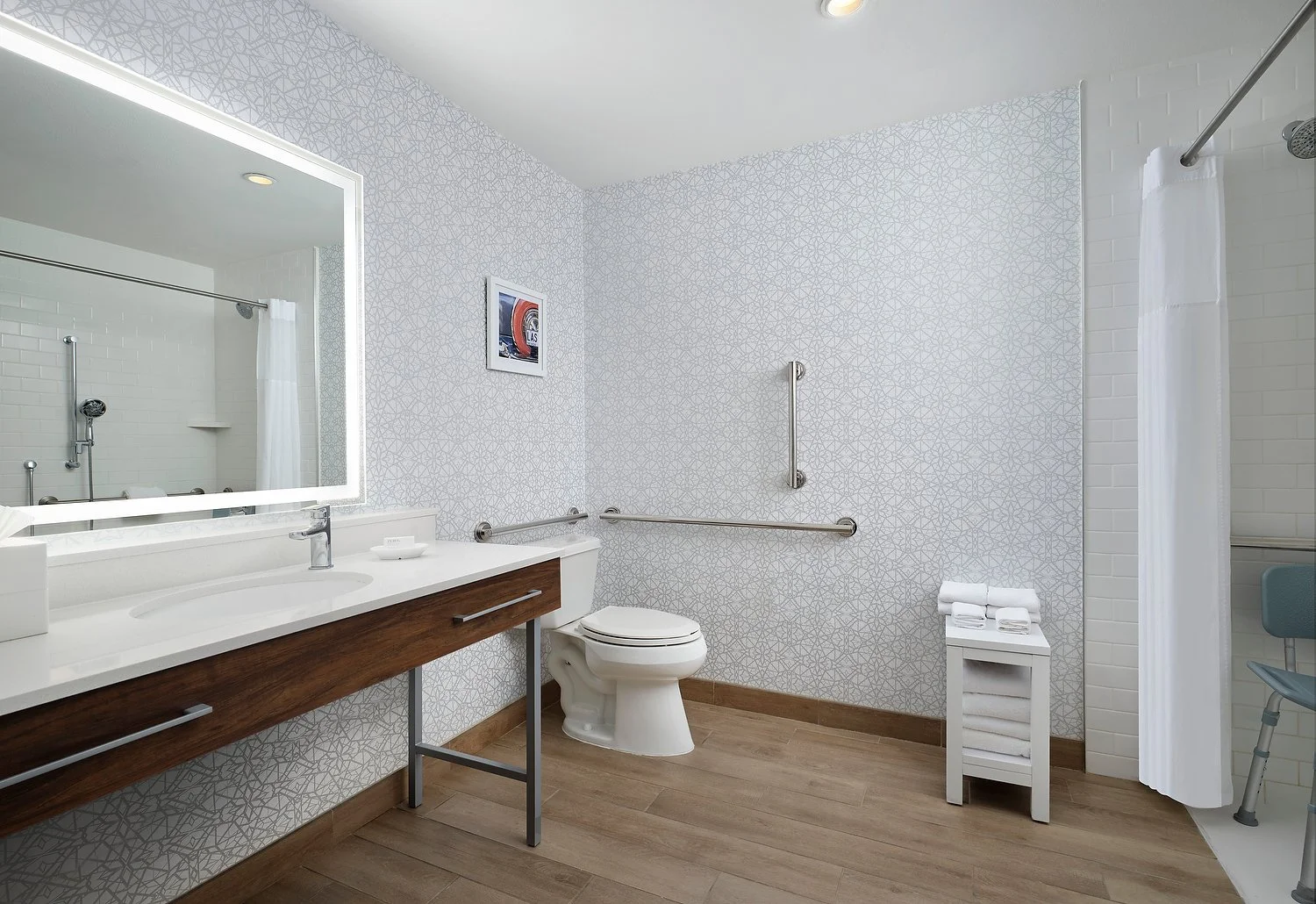 HAMPTON INN RED ROCK room 126 ADA BATH ROLL-IN.JPG