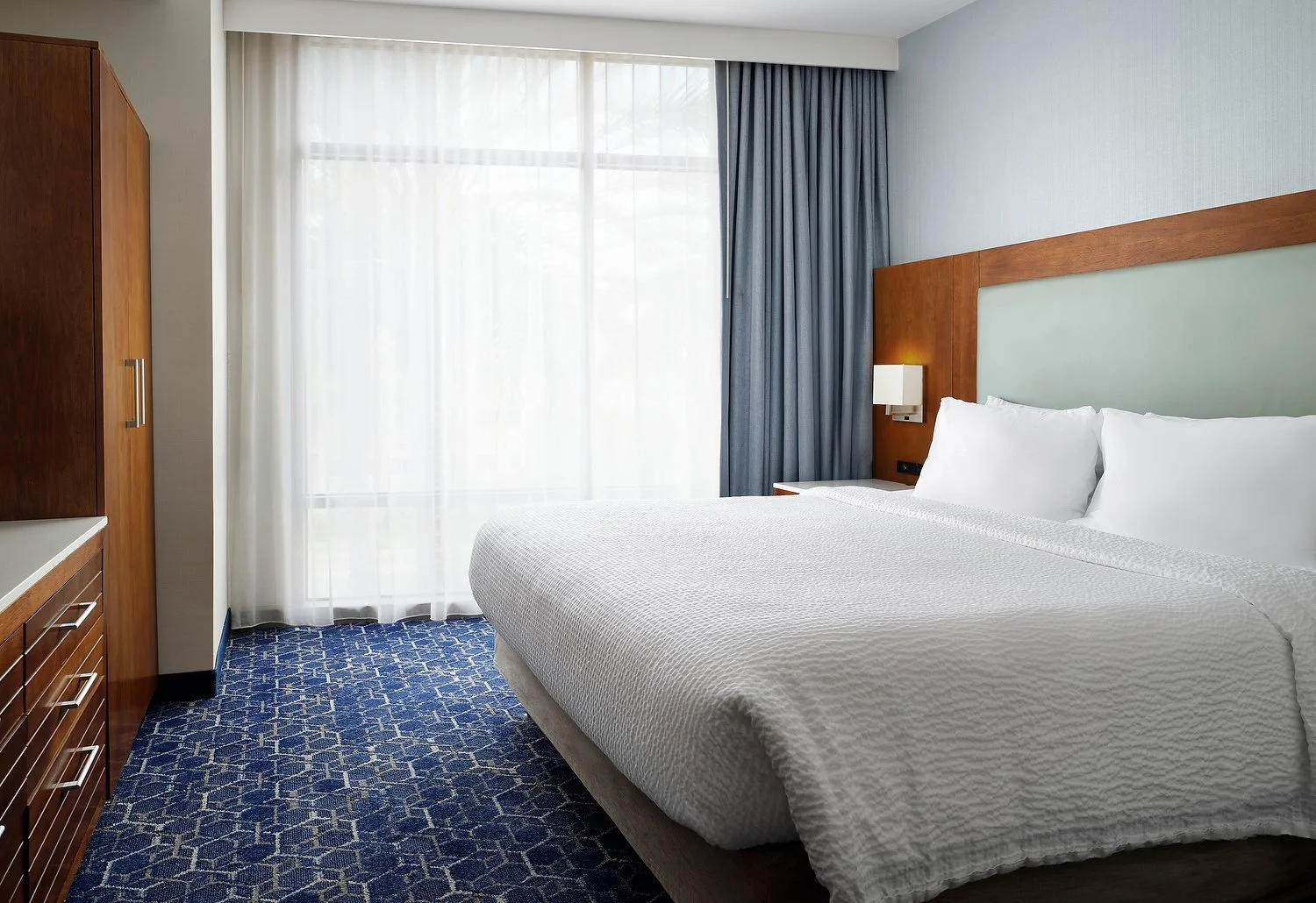 SHS Anaheim room 303 KING BEDROOM .JPG