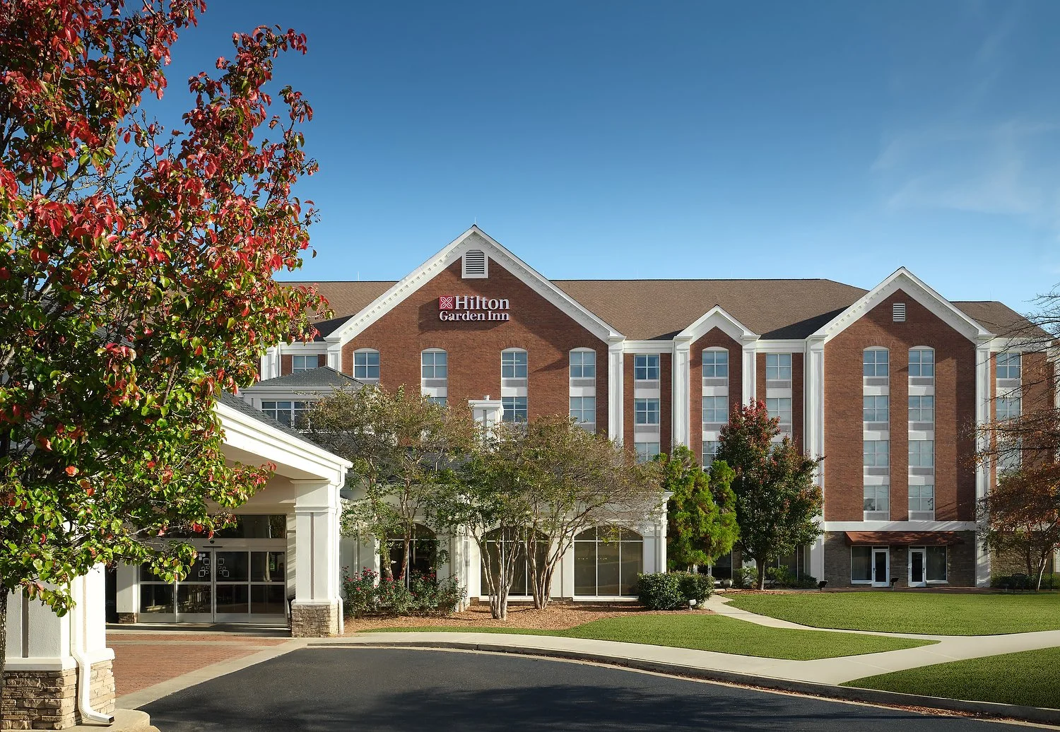 HGI Jackson exterior day.JPG