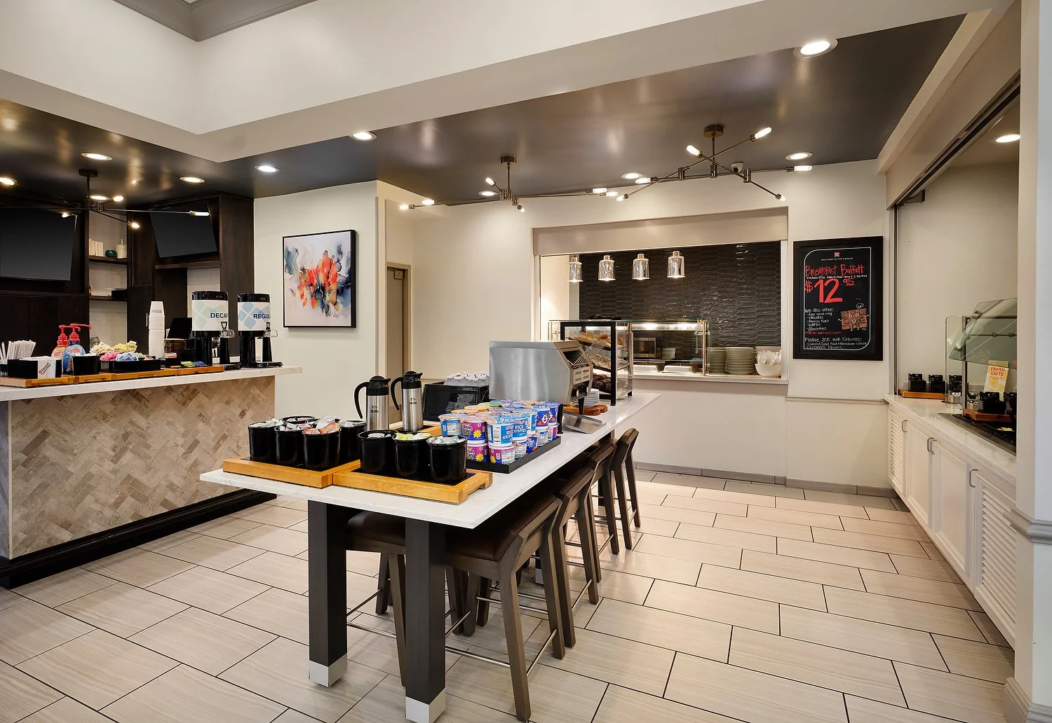 HGI Jackson breakfast food area.JPG