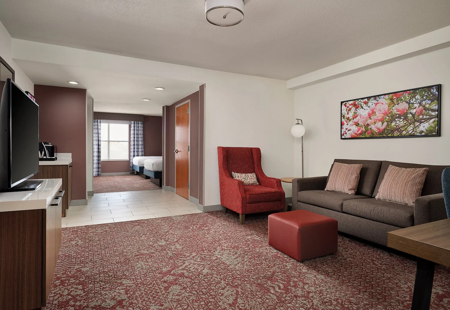 HGI Jackson rm 528 double queen suite.JPG