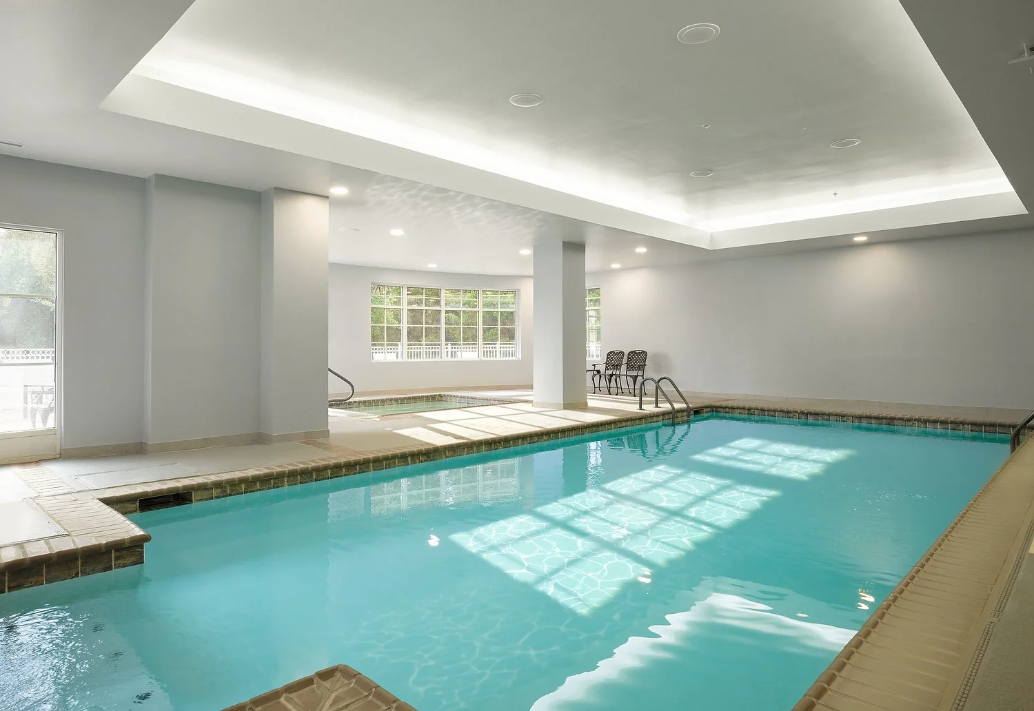 Vicksburg Hampton Inn pool.JPG