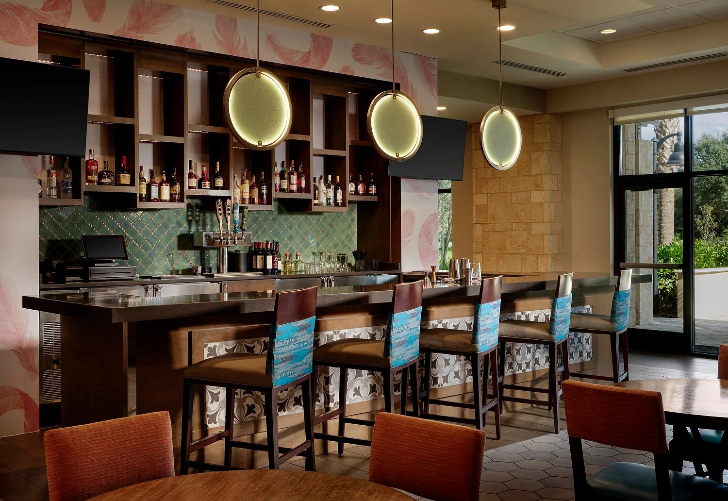 Home2 bar area 3.JPG