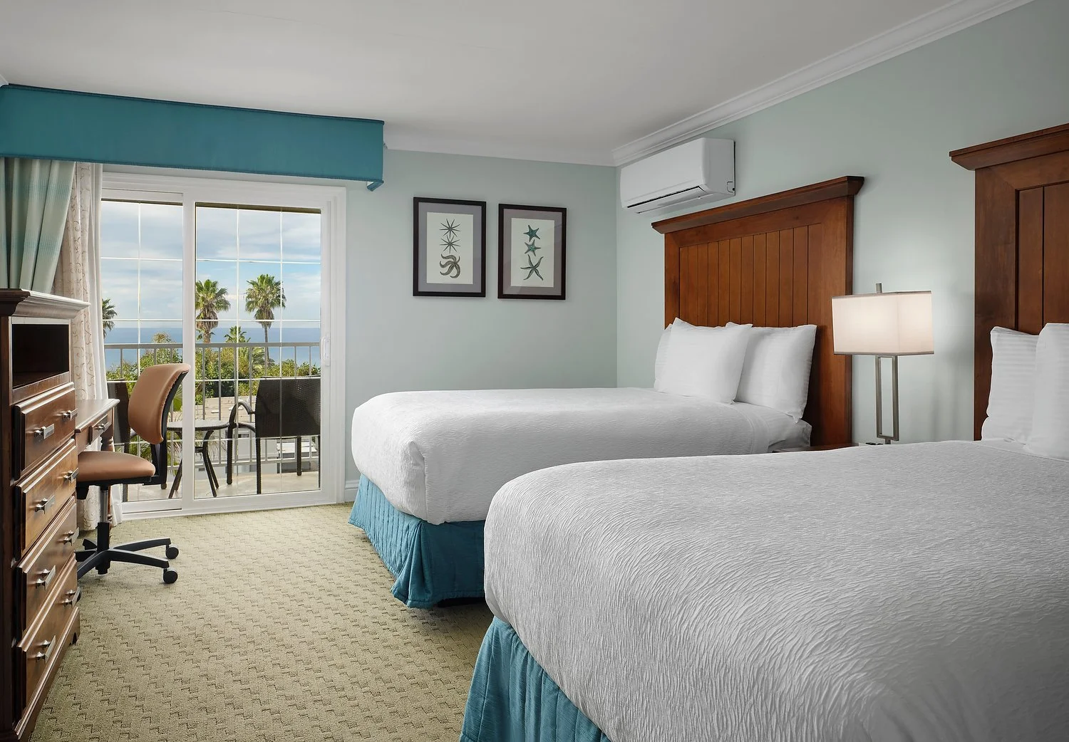 BEST WESTERN PREMIER DEL MAR room 310 2 queen ocean view.JPG