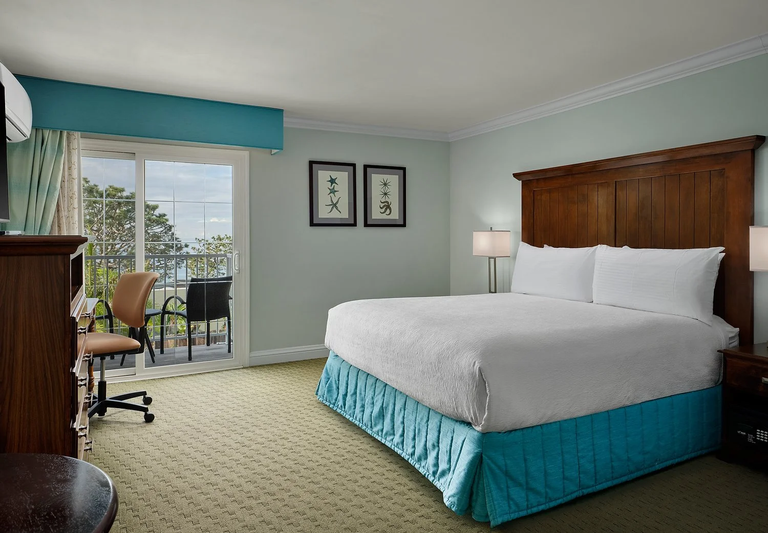 BEST WESTERN PREMIER DEL MAR room 328 king ocean view.JPG