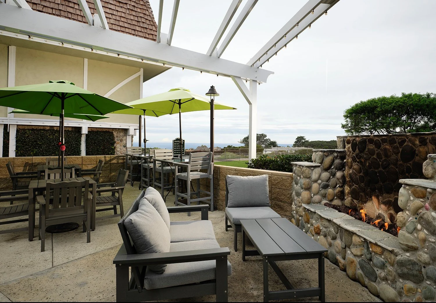 Cafe Del Mar patio.JPG