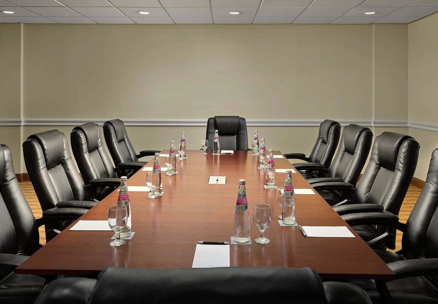 SHERATON TAMPA CARLTON BOARDROOM.JPEG
