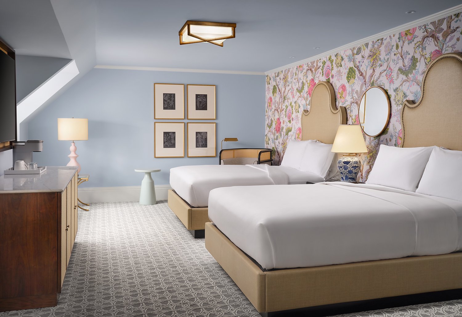 Hotel Del Coronado 35006 dbl queen reverse(3).JPG