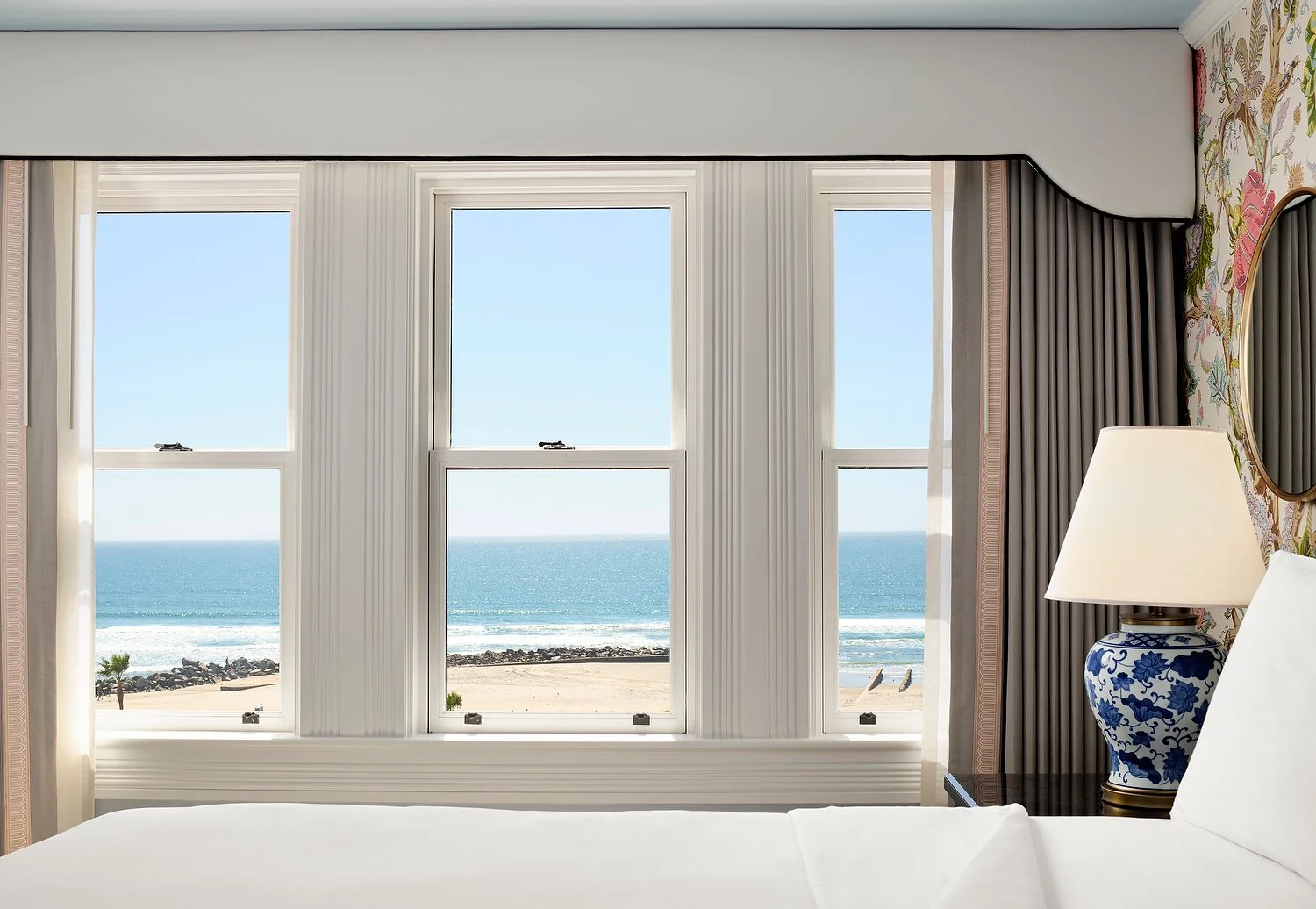 HOTEL Del room 35122 victorian oceanfront king view 3.JPG