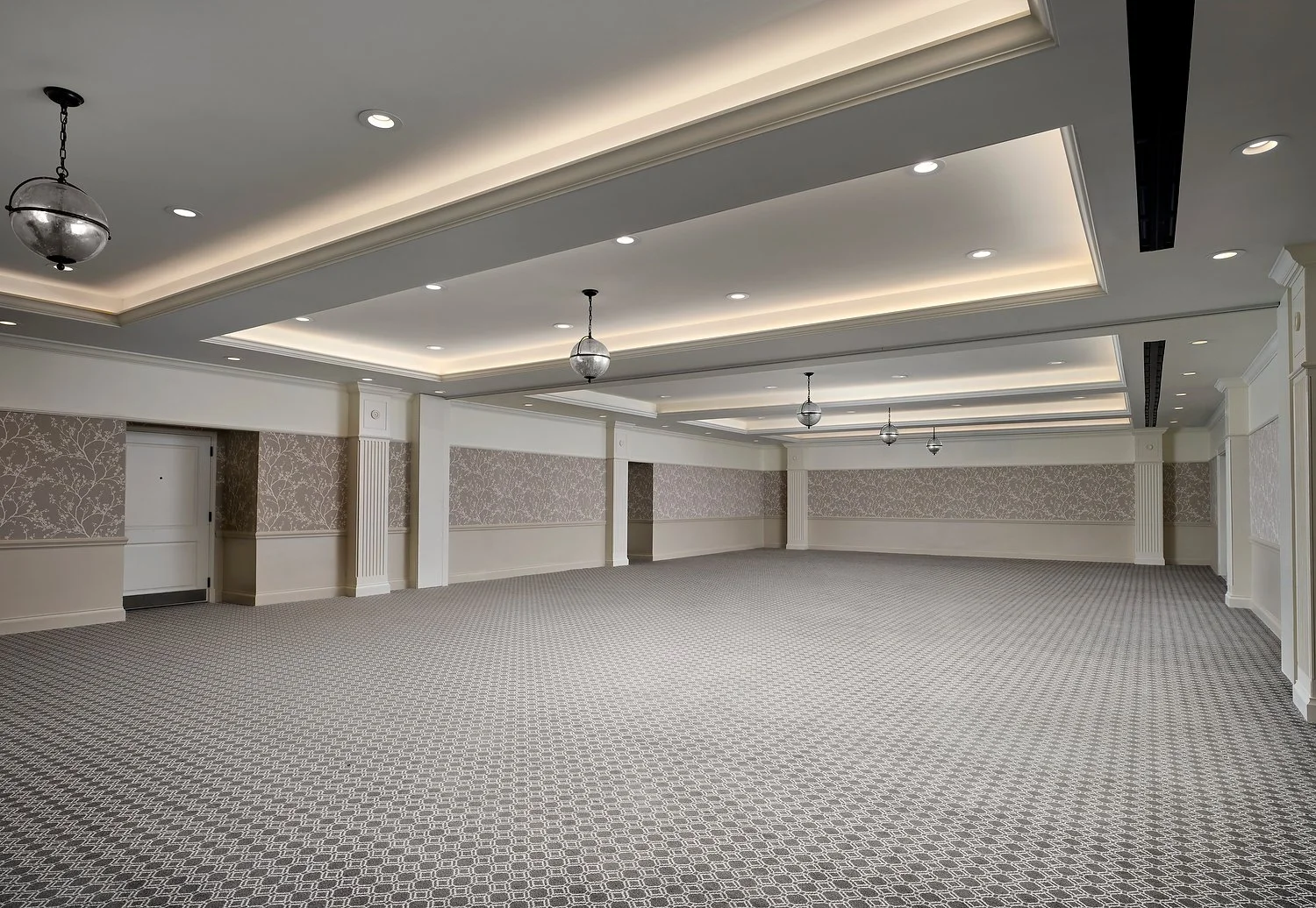 March Del Coronado Pearl room.JPG