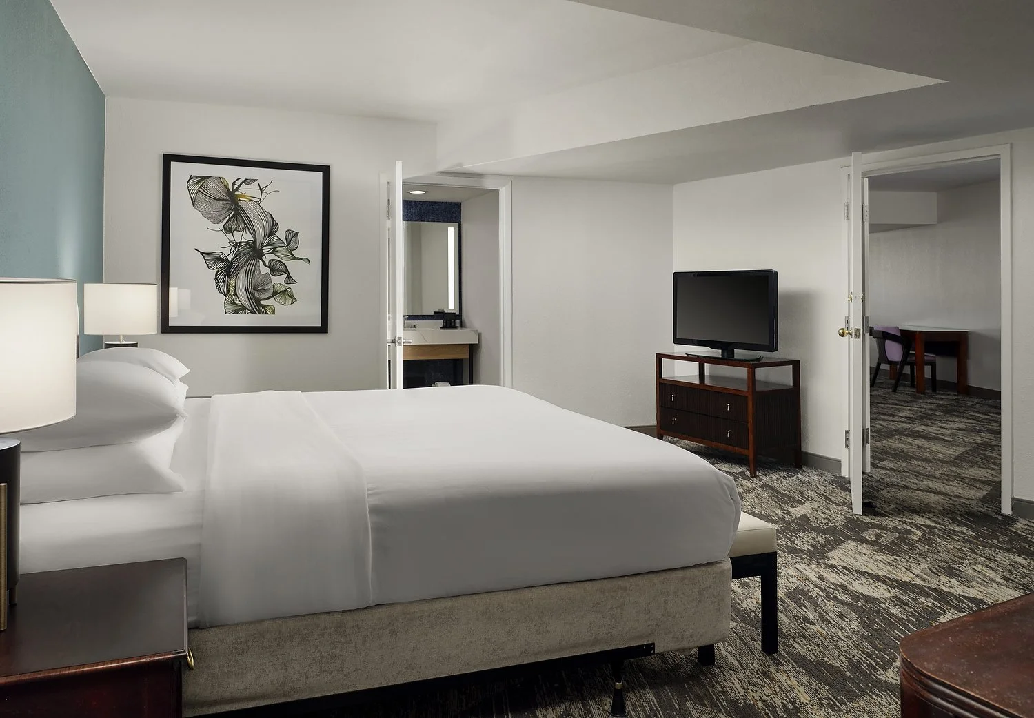 SH_TPAEA_room445_ 2BRpenthouse_suite_2ndbedroom.JPG