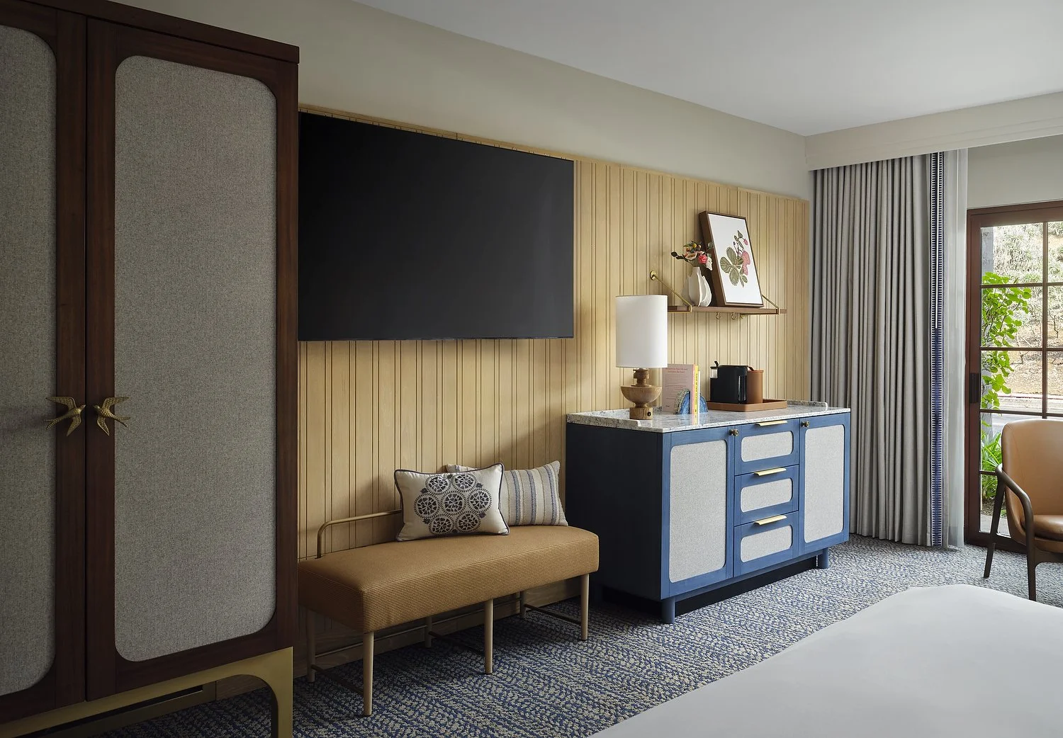 HOTEL SOLEA room 2238 king TV area.JPG